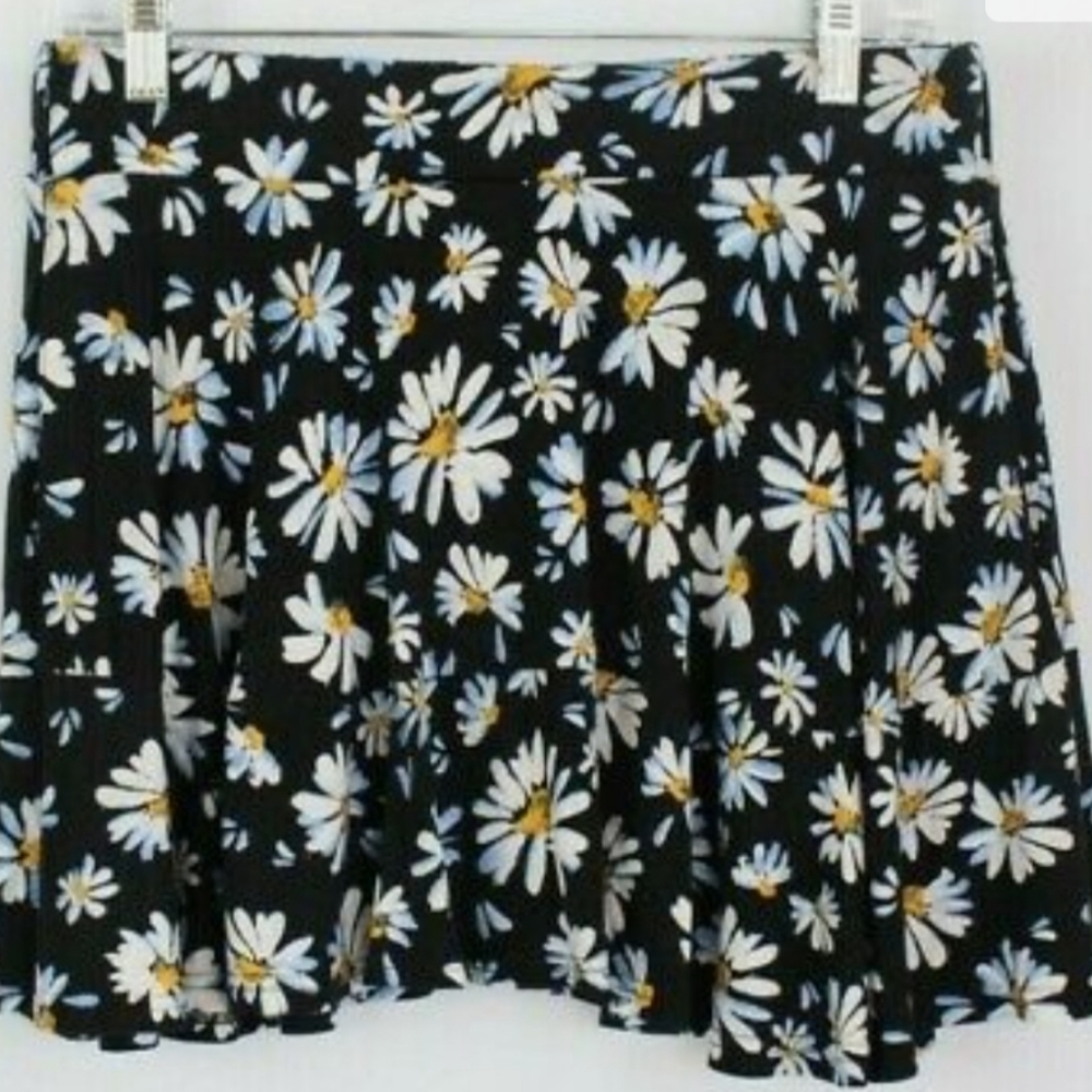 AMERICAN RAG MINI SKIRT - Picture 3 of 3